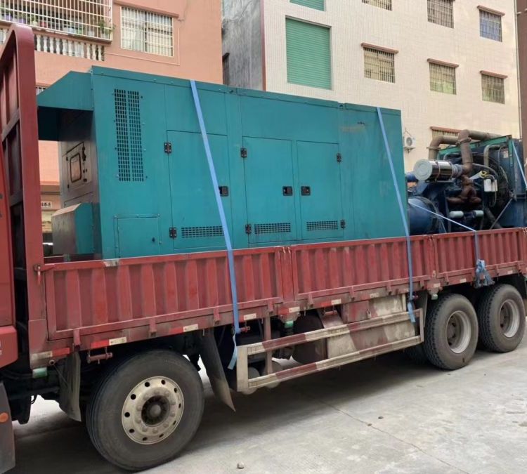 聂荣如何在不同负载率下确保 400KW 柴油发电机组的正常运行？